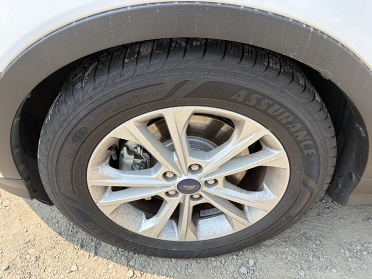 2018-ford-escape-se-image-29