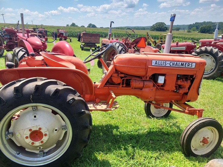 1961-allis-chalmers-d10-image-6