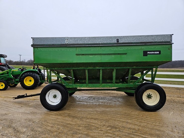#109-•-parker-gravity-wagon-&-gear-image-2