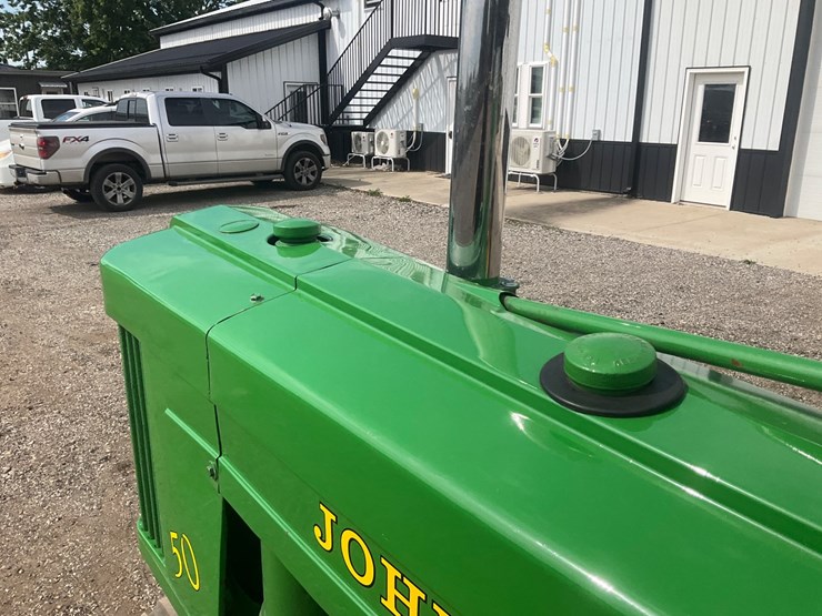 1953-john-deere-50-image-21