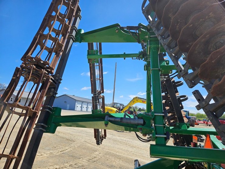 john-deere-2623vt-image-49