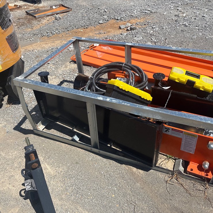 #35 • (1) SKID STEER POST DRIVER