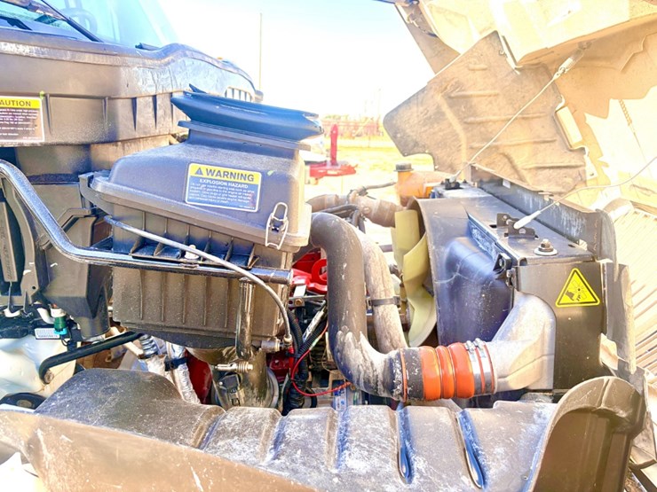2019-international-durastar-4300-image-12