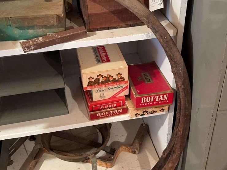 contents-of-three-shelves-image-10