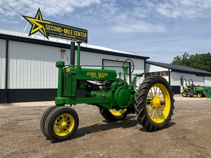 1935-john-deere-model-a-image-1