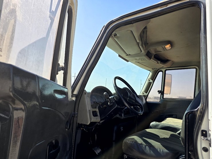 2014-international-workstar-7300-image-9