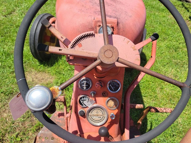1957-allis-chalmers-d14-image-19