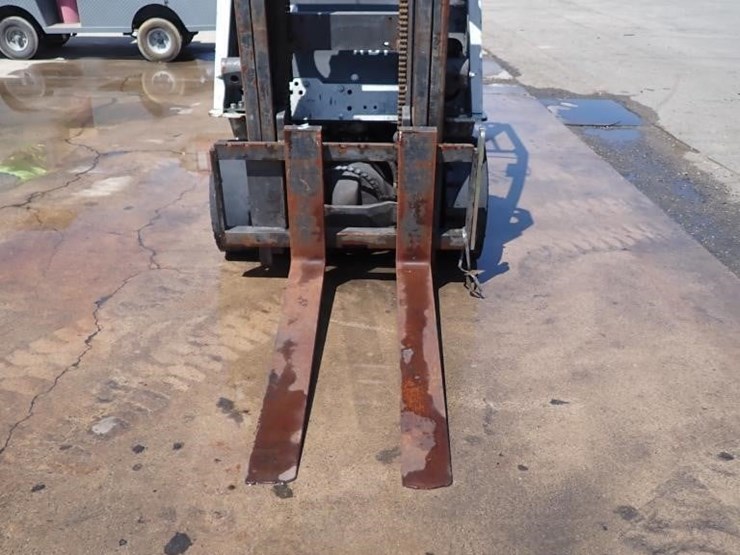 2015-nissan-mcp1f2a20lv-forklift-image-7