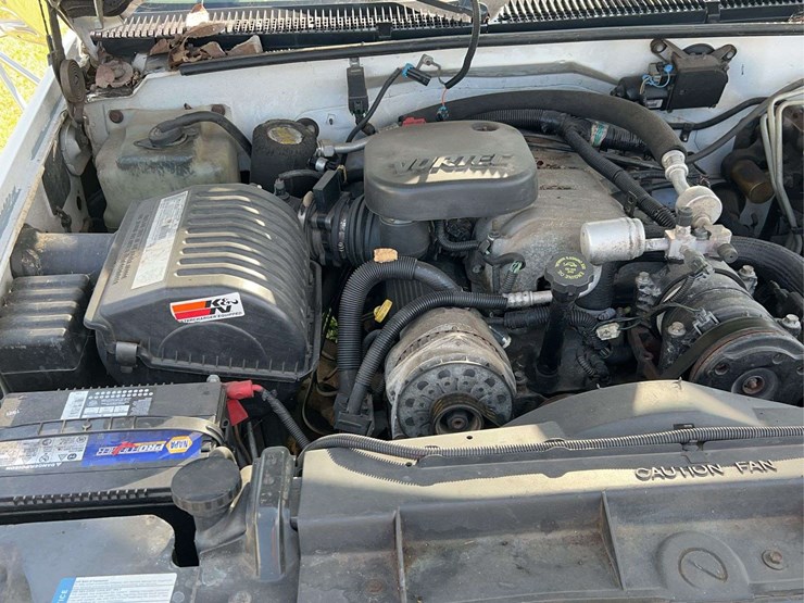 2000-chevrolet-3500-image-12