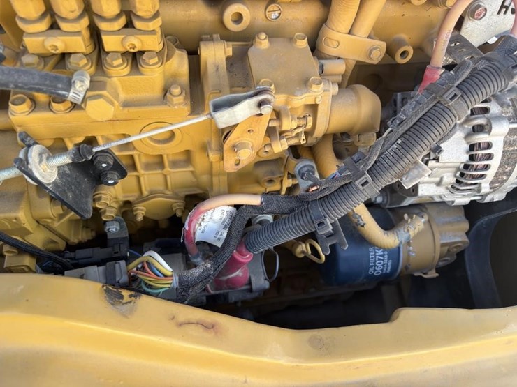 2014-caterpillar-907h2-image-38