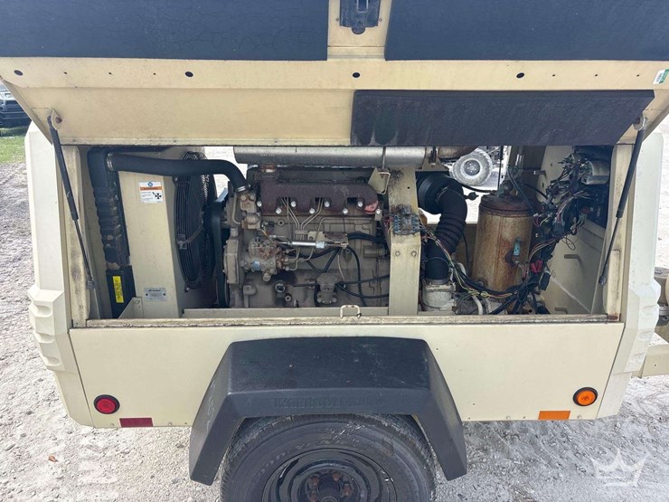2004-ingersoll-rand-p185wjd-image-13