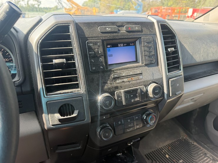 2018-ford-f150-image-14