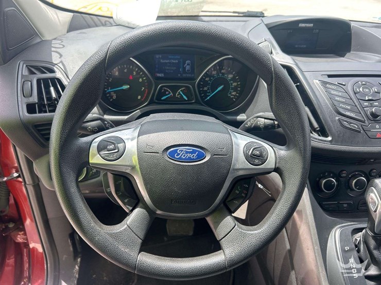 2014-ford-escape-image-15