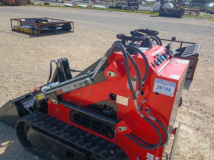 #26109-•-2025-agt-lrt23-mini-skid-steer-image-6