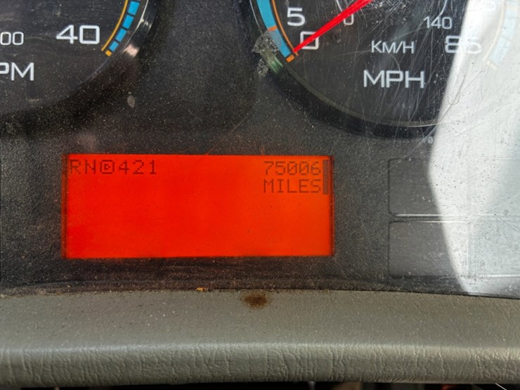 2013-international-durastar-4300-image-15