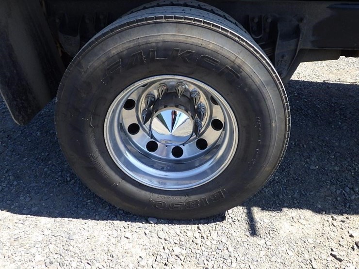 2006-kenworth-t300-image-18