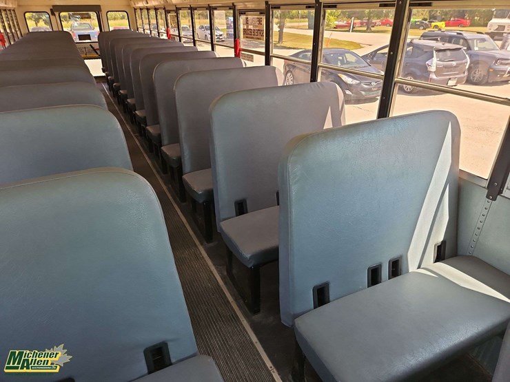 2014-ic-bus-ce-image-25
