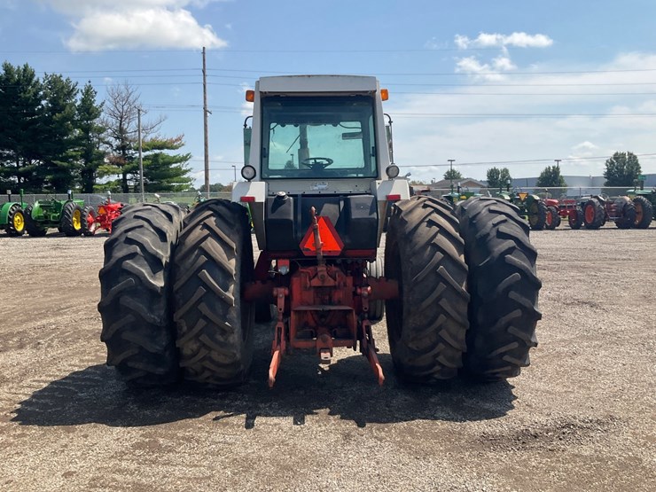 #5506-•-case-1570-agri-king-tractor-image-4