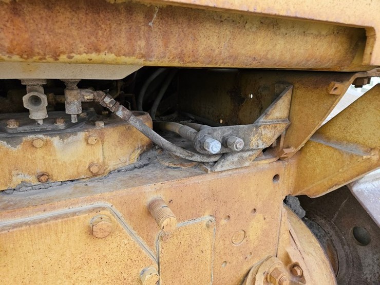 caterpillar-d5-image-23