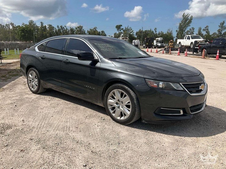 2018-chevrolet-impala-sedan-image-2