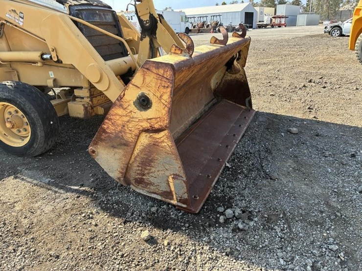 2000-caterpillar-436c-image-6