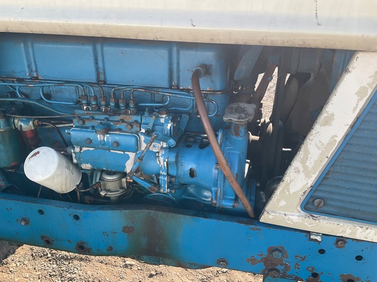 1963-ford-6000-image-11