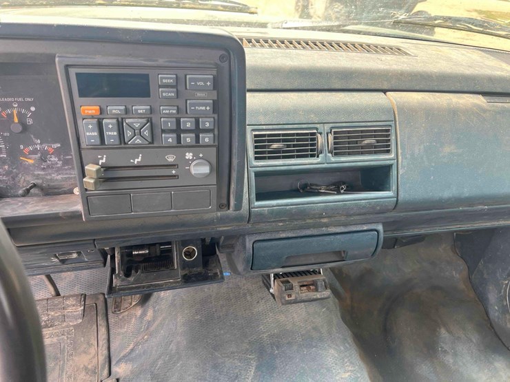 chevrolet-3500-image-17