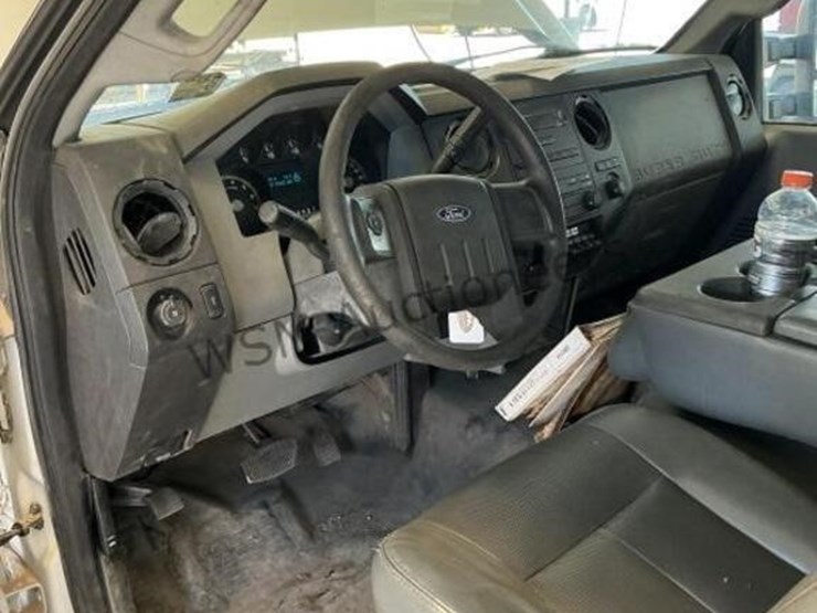 2012-ford-f350-image-27