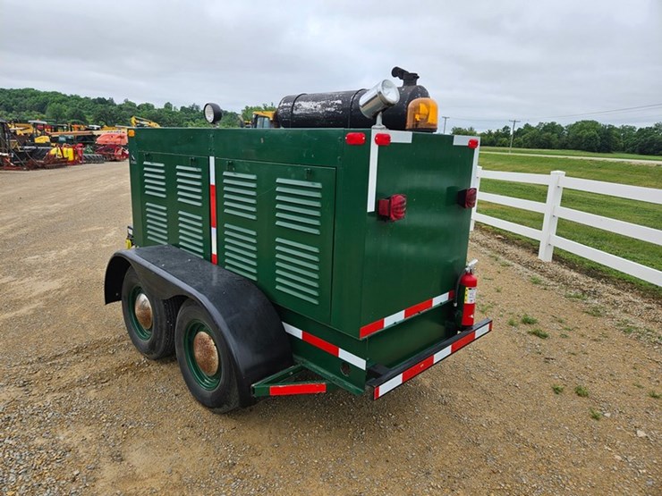 #130-•-empire-300-gjw-8e-tandem-axle-towable-generator-image-3
