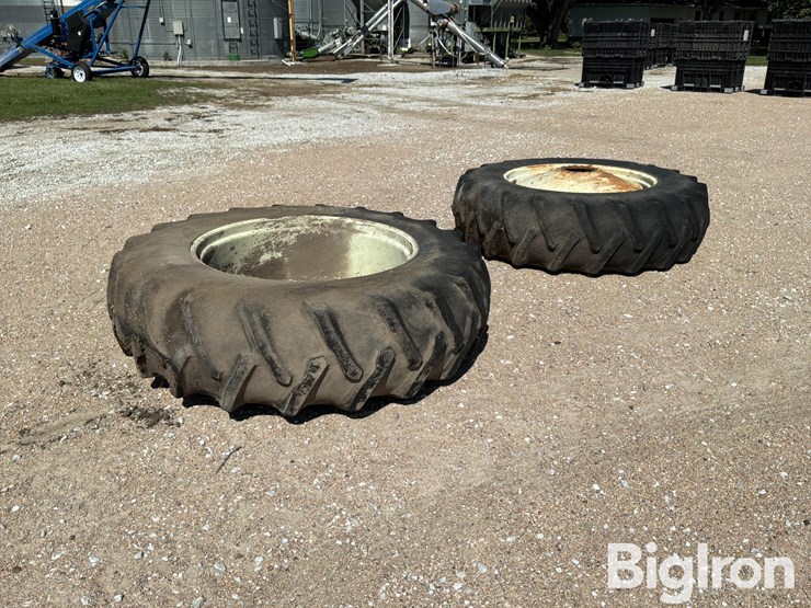 firestone-all-traction-field-&-road-18.4-38-tires-&-rims-image-3
