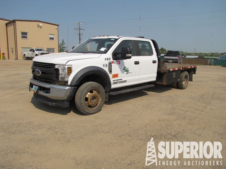 2019-ford-f550-image-1