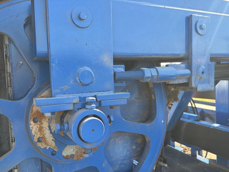 #155-•-2023-hershberger-mfg-stave-resaw-image-9