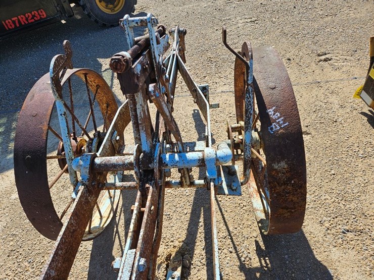 #98-•-pull-type-tile-plow-image-21