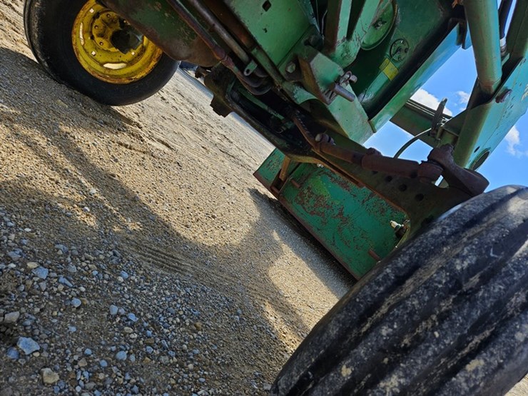 2020-john-deere-2020-image-39