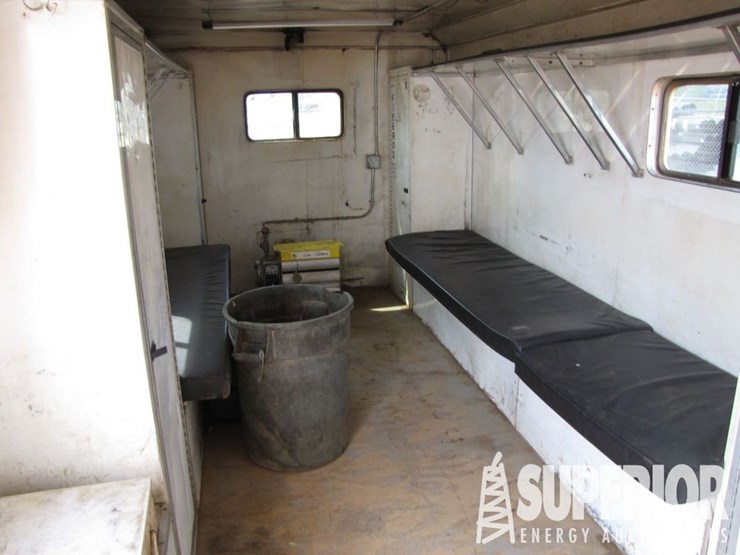 2012-middlebury-t/a-8'6"w-x-20'l-crew-trailer-image-6
