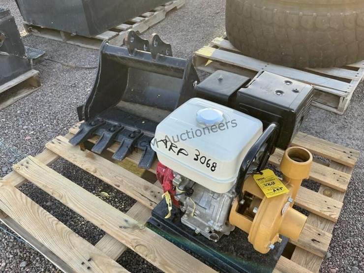 gas-powered-water-pump-&-bobcat-bucket-image-2