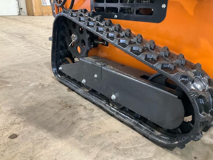 #1001-•-unused-landhero-ht380-mini-skid-steer-loader*-image-13