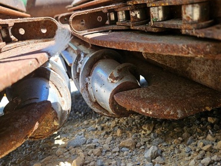 john-deere-444-image-12