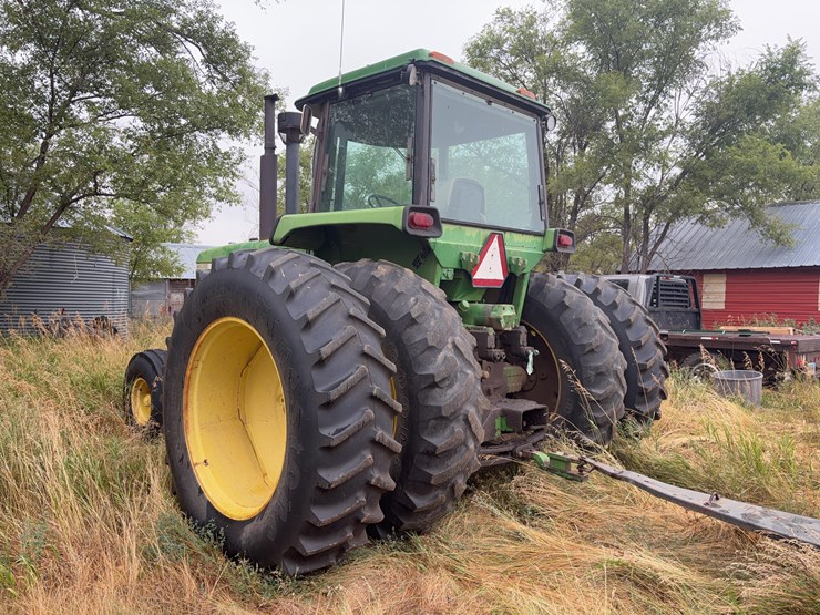 1974-john-deere-4630-image-3