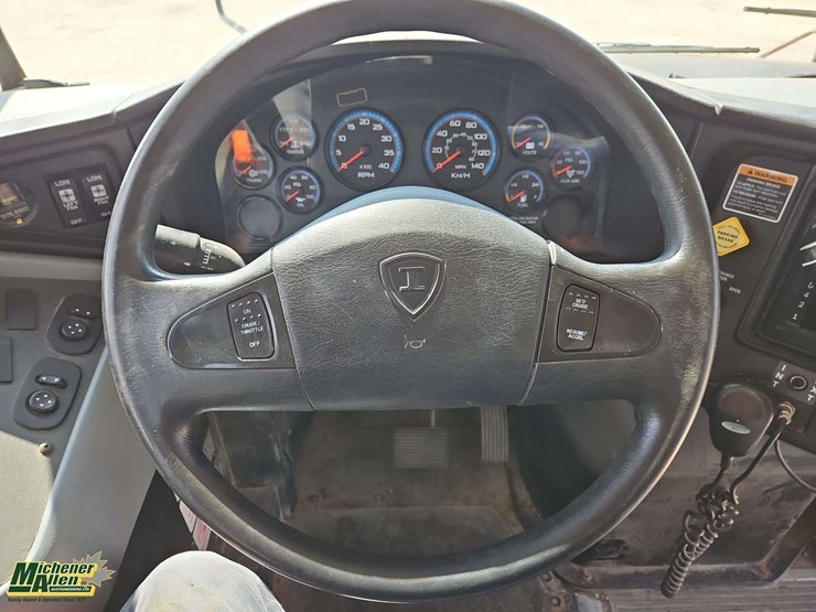 2014-ic-bus-ce-image-17