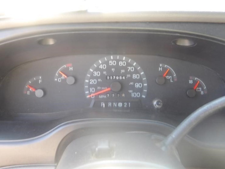 2001-ford-e350-sd-image-18