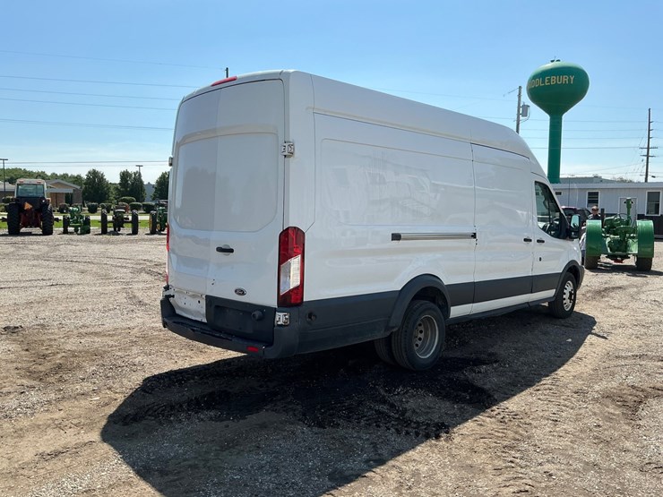 2015-ford-transit-image-5