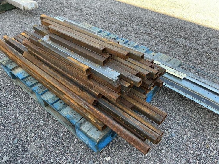 pallet-of-asst-steel-tubing-&-hinges-image-4