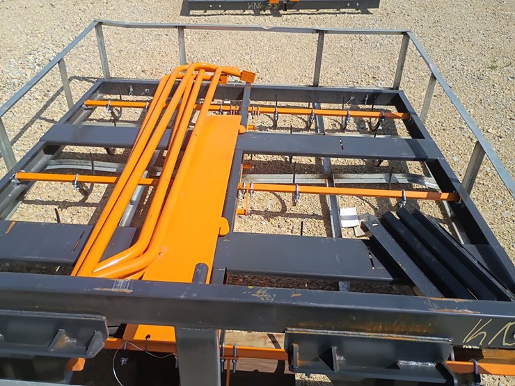 #26142-•-arteer-hay-accumulator-grapple-skid-steer-attachment-image-6