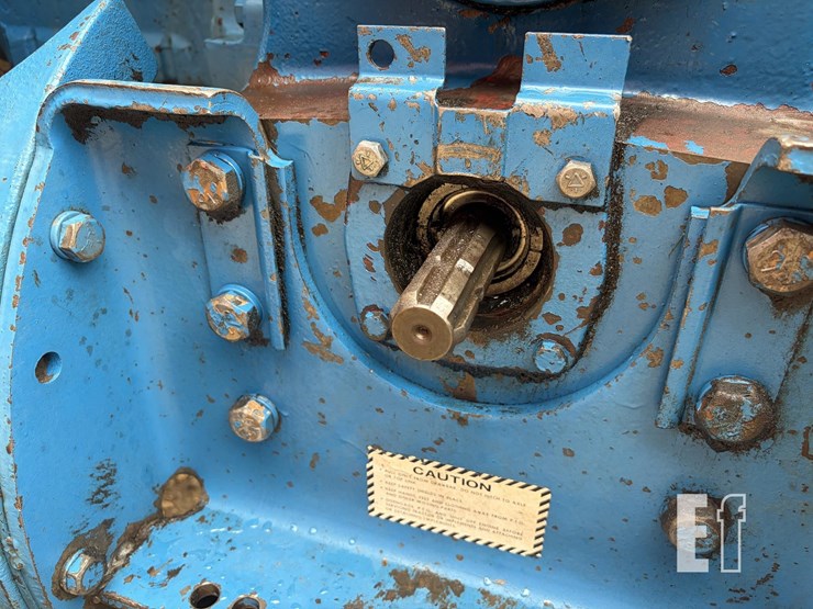 ford-8000-image-12