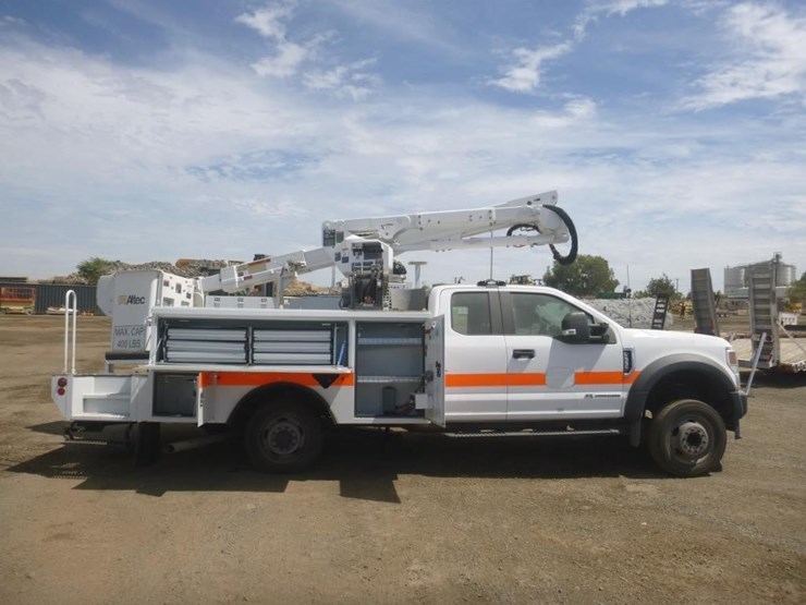2022-ford-f550-image-7