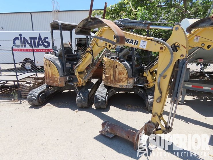 yanmar-vio35-6-image-1