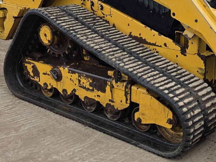 2018-caterpillar-299d2-image-14