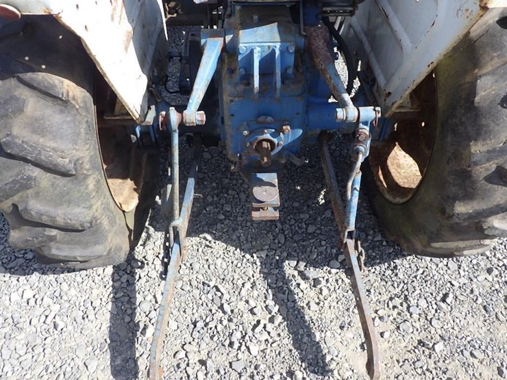 ford-tractor-image-25