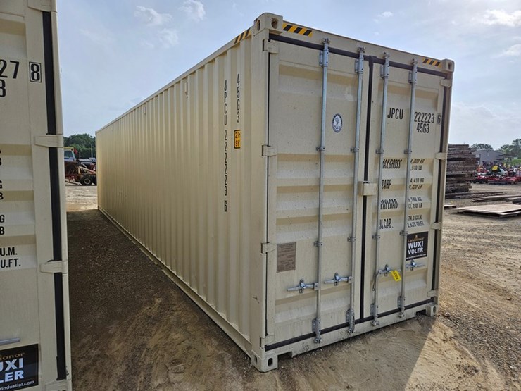 #66-•-40'-one-trip-container-image-6